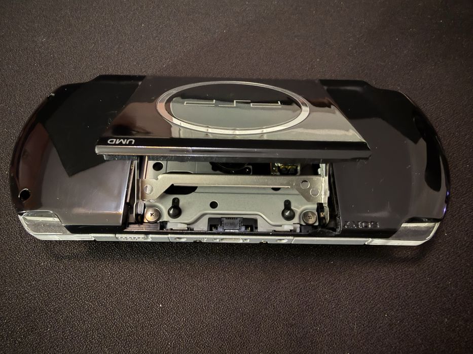 Игровая приставка PSP