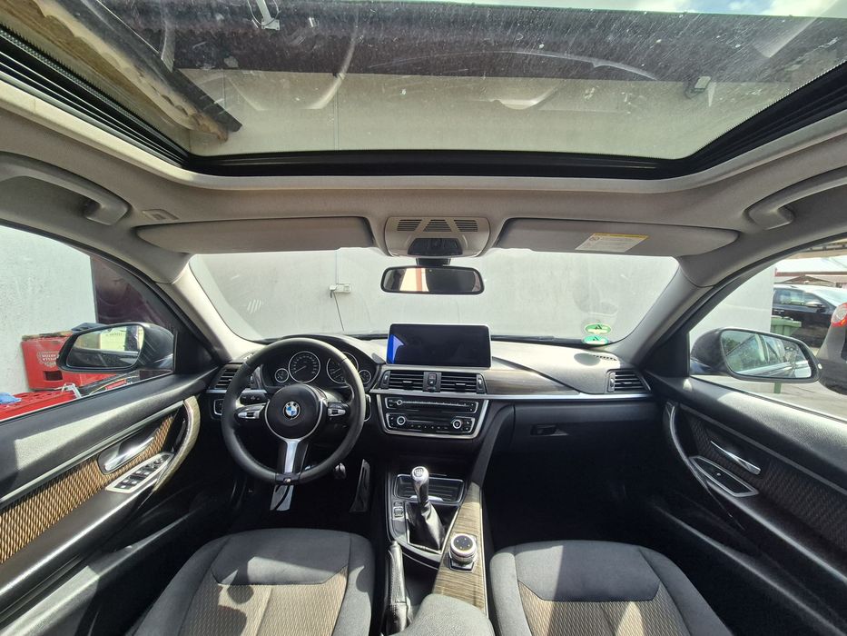 BMW Seria 3 / F30 / 320d / 184 cp / Luxury / trapa