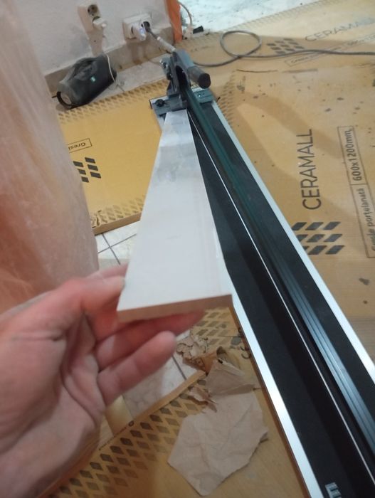 Mașina de faianță 120