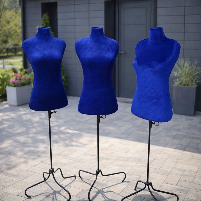 Маникен стойкали