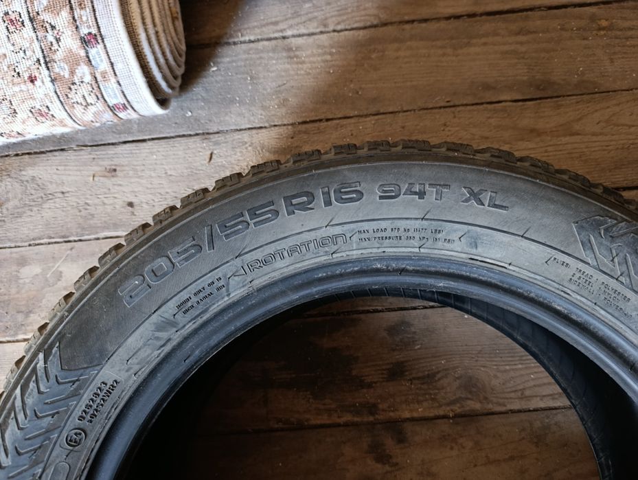 Комплект Nokian Hakapelitta 8