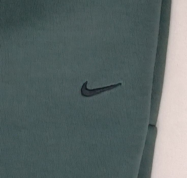 Nike Tech Fleece Tracksuit оригинален екип S Найк комплект горнище и долнище спорт горно долно памук