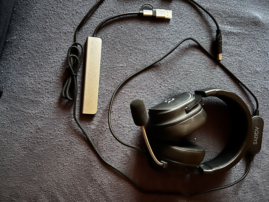 Casti gaming AQIRYS ALTAIR ca noi NEG