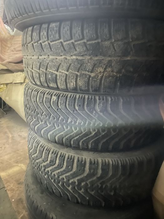Продам шины зимние