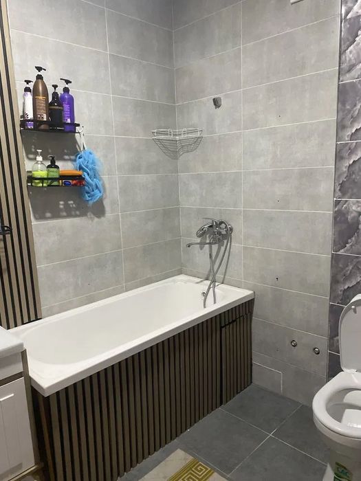 Карасу 6 3-х комнатная с ремонтом AU