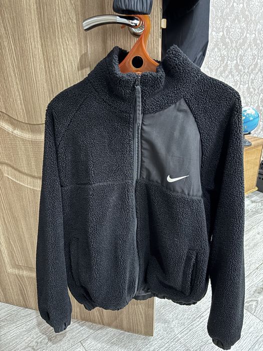 Продам бомбер утепленный