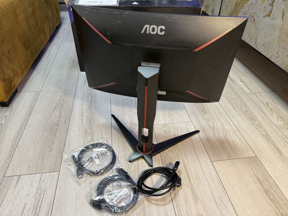 Monitor Gaming AOC C24G1 Curbat 24” Full HD 144Hz