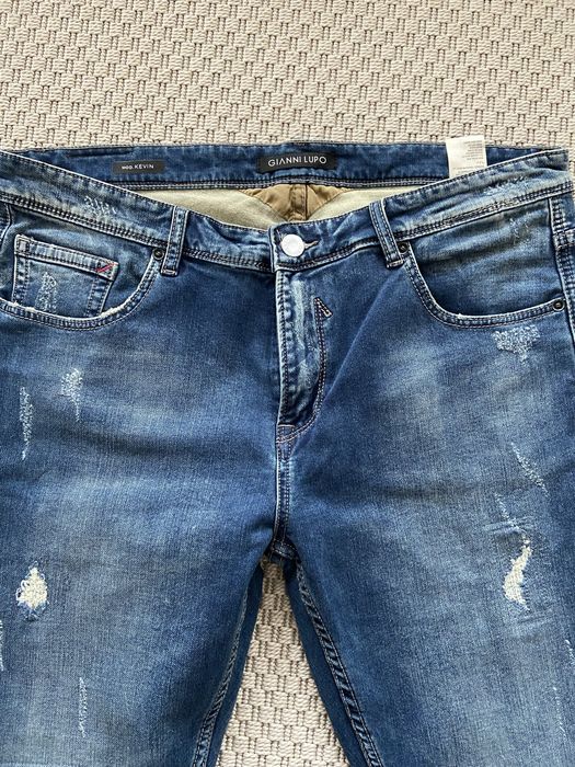 Blugi Gianni Lupo  36/32 noi nepurtati