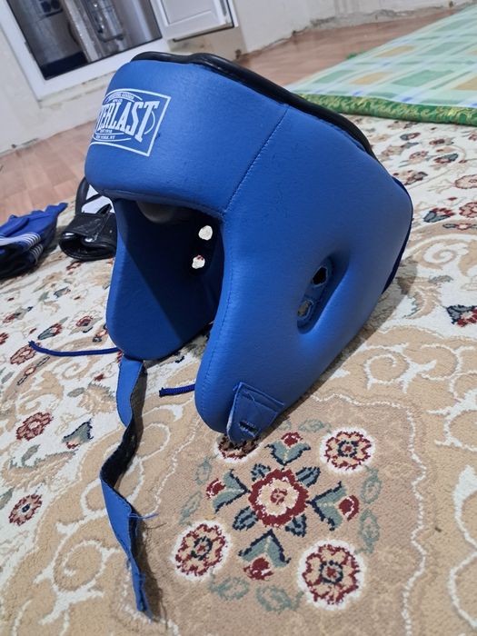 Продам спортивный инвентарь