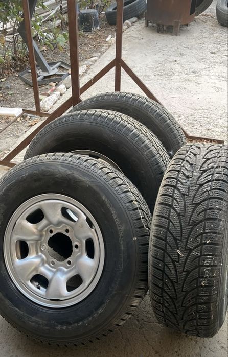 Продам 235/75/15