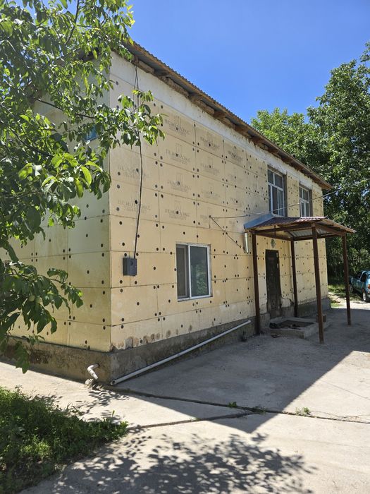 Продаеться 2 этажный дом в Самсоновке