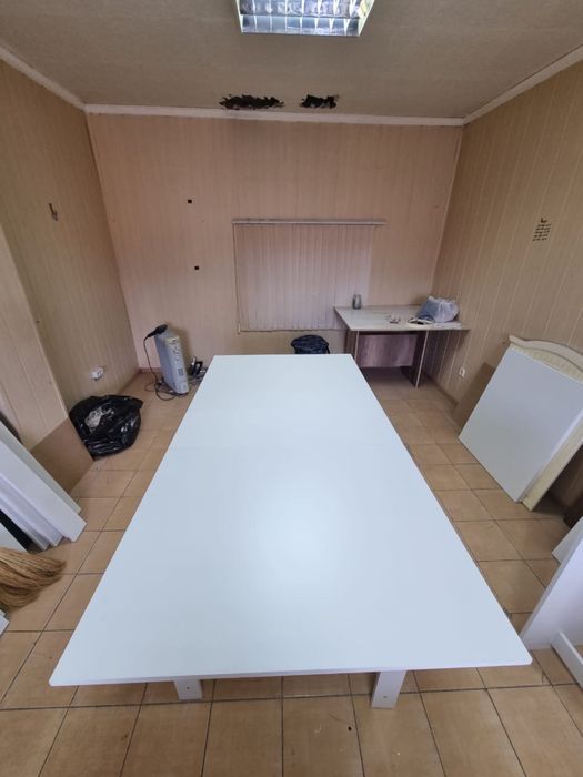 Стол книжка белые