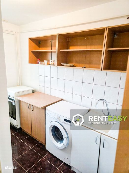 Apartament 1 camera situat in Podu de Fier