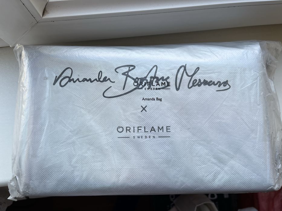 Женская сумка орифлейм