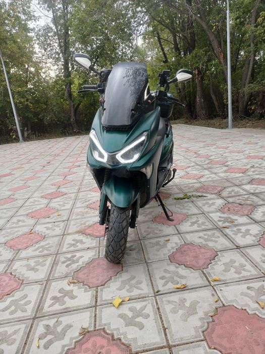 Продам скутер 150 куб