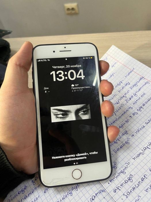 iPhone 8+ идеалл