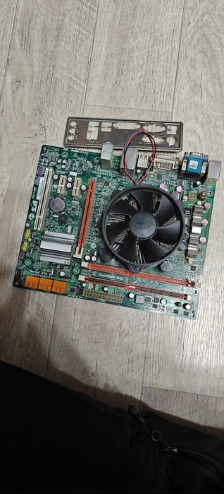 Материнская плата комплект
H55H-M + Cor