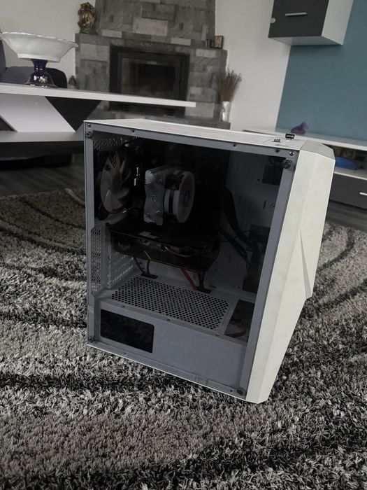 Vand/schimb pc gaming