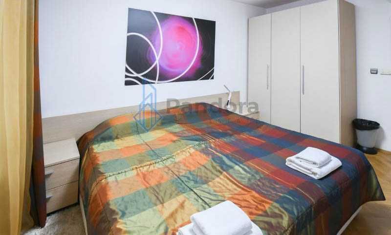 Дава се под наем Тристаен апартамент в София, Гео Милев - 165 кв.м за 1320 € - Снимка #6