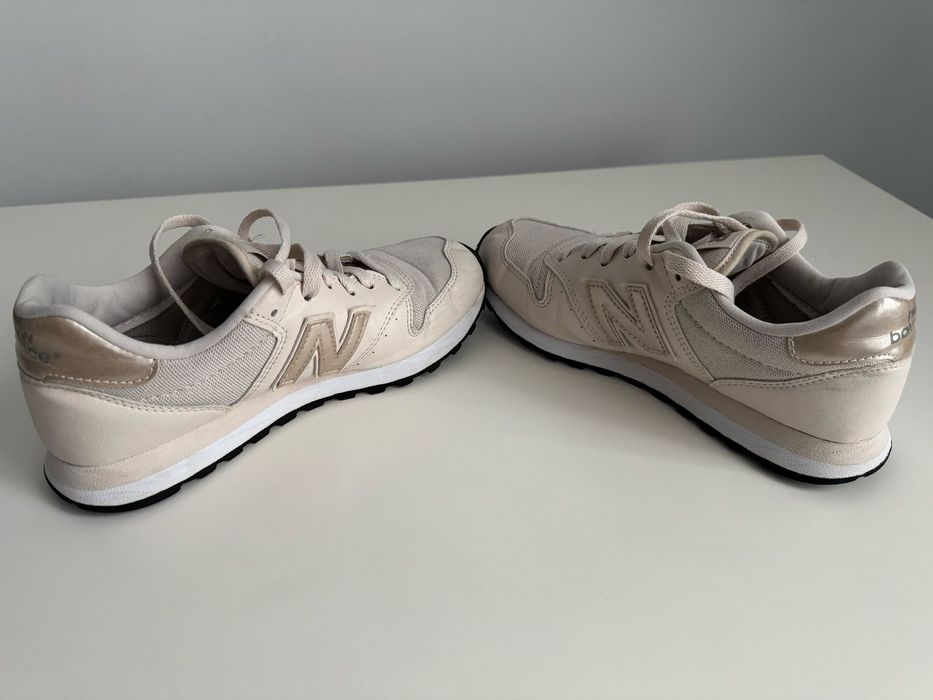 Adidași New Balance 37.5 Guci Guess Armani Calvin Klein Karl Lagerfeld