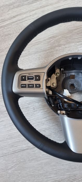 Volan mazda2 model dupa 2008