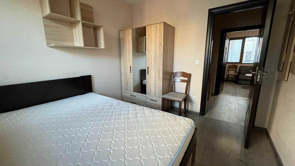 Дава се под наем Двустаен апартамент в Варна, Колхозен пазар - 50 кв.м за 375 € - Снимка #3