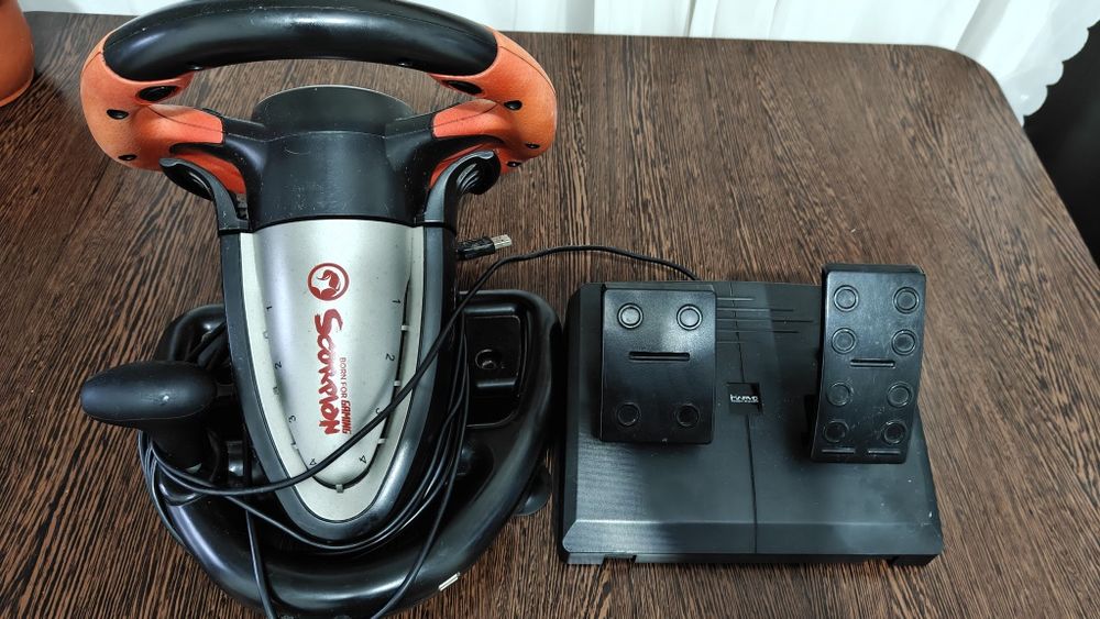 Xbox One X in stare perfecta folosit doar 1 an