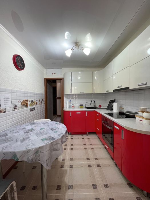 Продам 3-х комнатную квартиру
