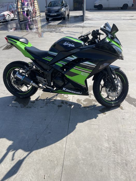 Kawasaki Ninja 300 ABS KRT