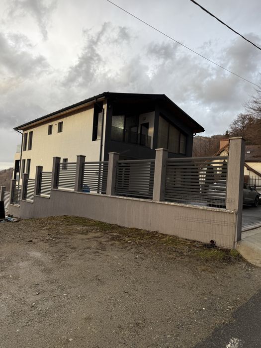 Casă de Vacanță  situata Statiunea  Parâng  Petrosani cota 1300