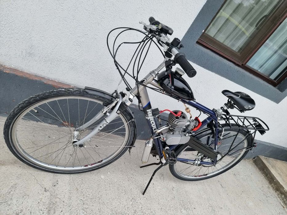 Bicicleta cu motor