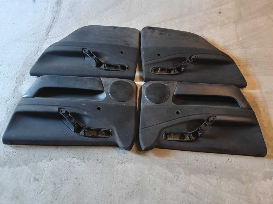 Обшивки дверей пассат В3, В4