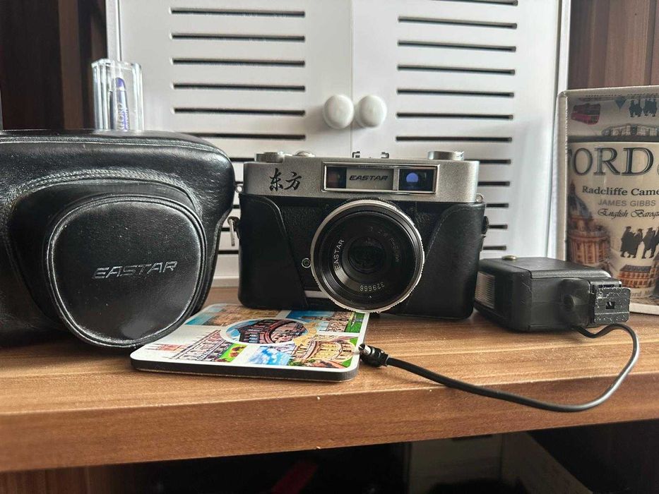 Aparat foto Eastar anii 80' + bliț Elektronika rusesc