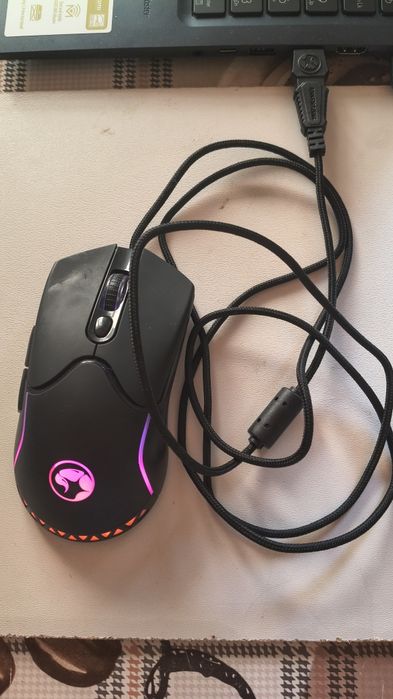 Tastatura si mouse
