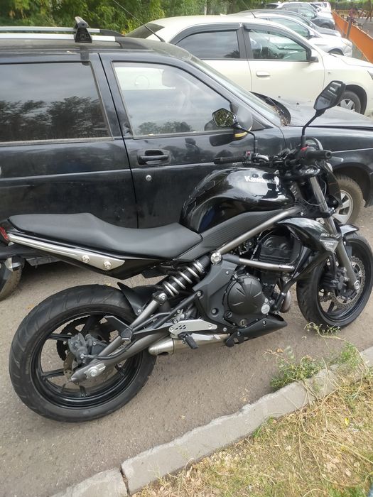 Мотоцикл Kawasaki er6n