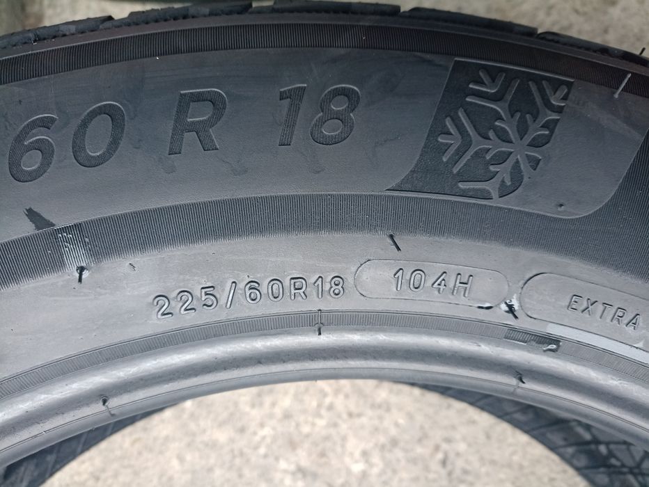 2 anvelope de iarna Michelin 225/60 R18 dot 3620