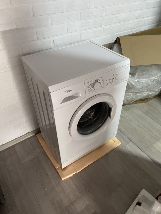 Продам стиральную машину