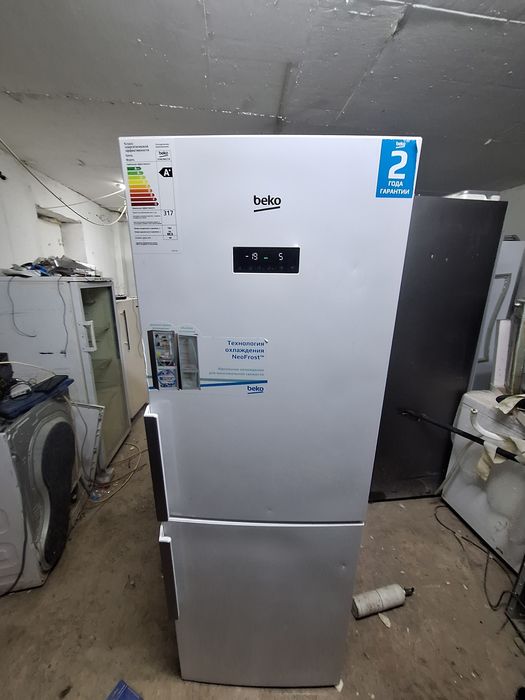Холодильник разные  доставка ноуфрост