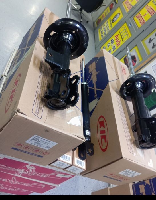 Амортизатор Suzuki  Grand Vitara Sx4 передний задний