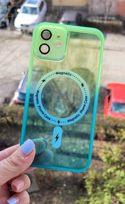 Husa magnetica cu incarcare wireless pt Iphone 12 , 12 Pro ,12 Pro Max