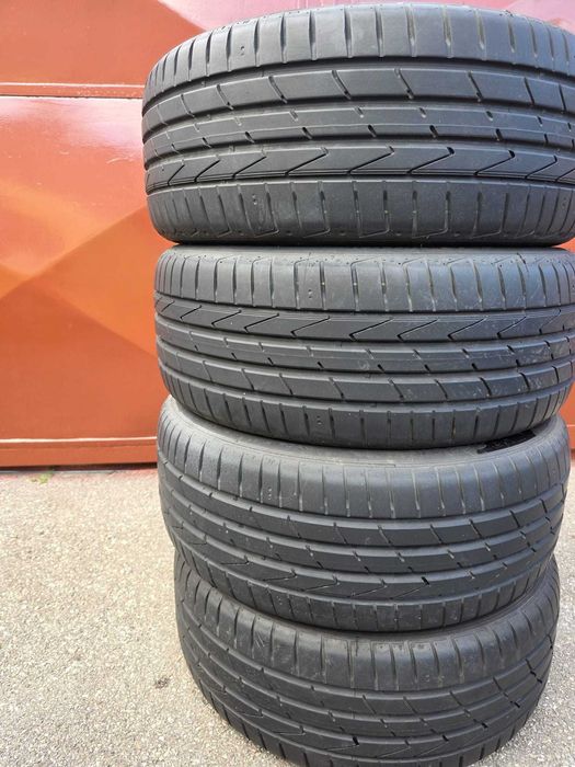 Set 4 anvelope Hankook 225/50r18 de vara