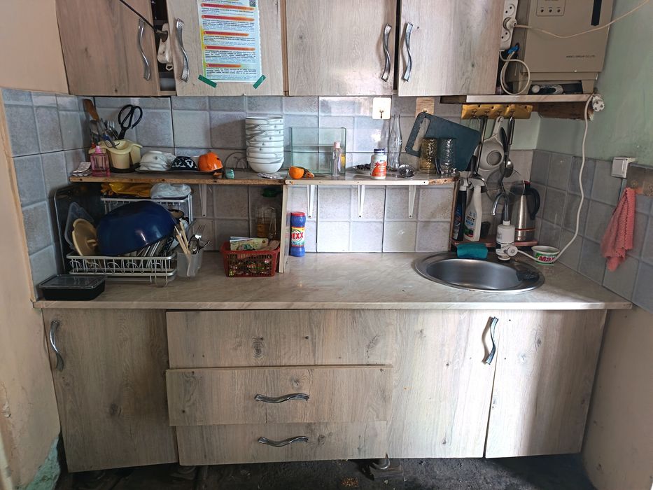 Ошхона мебили ишлатилган