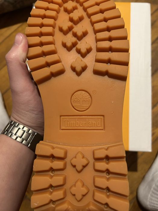 Timberland nu purtat