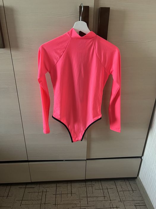 Закрытый купальник