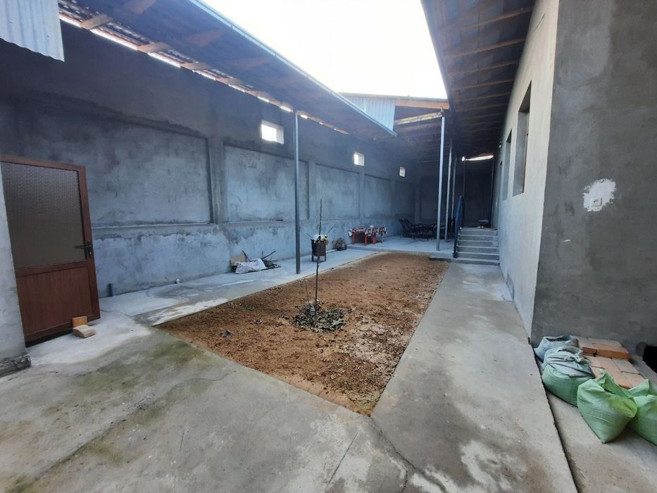 Уй сотилади Лимонарияда Бунёдкор махалласида