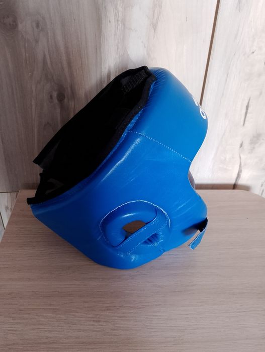 Боксерский шлем Adidas