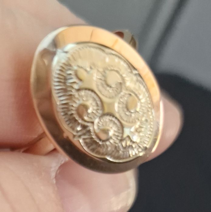 Золотое кольцо 585