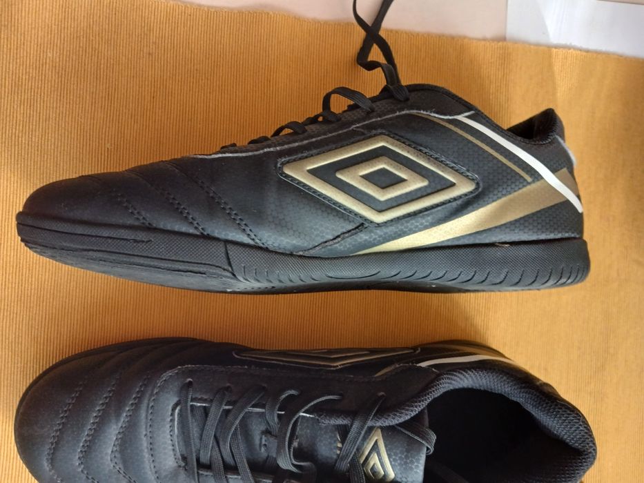 Стоножки  UMBRO, 43