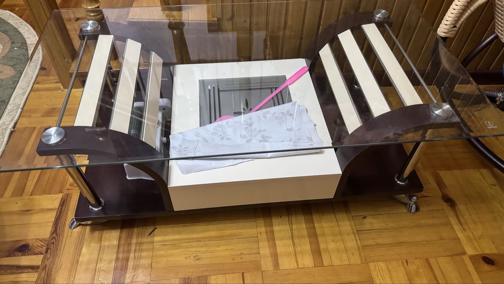 Столешница для телевизора