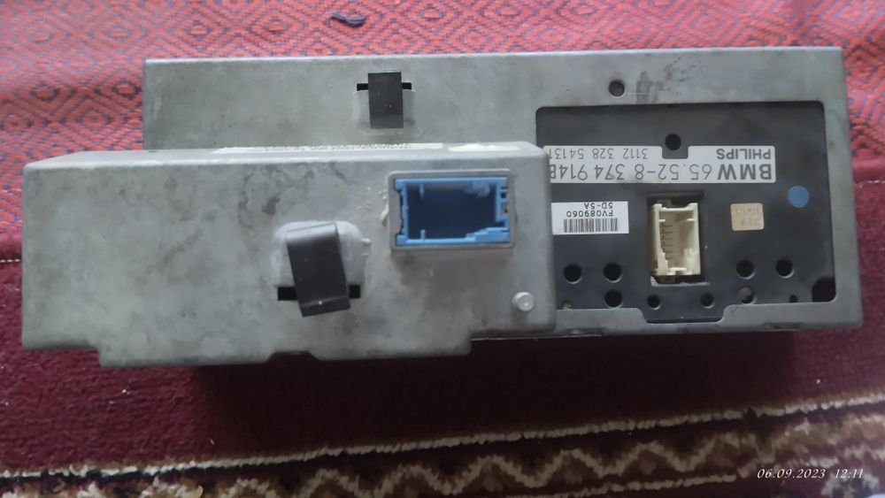 Magnitola BMW radnoy